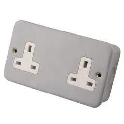 m2 metal clad M2 Metal 13A 2 Gang Unswitched Socket Metal Clad - m2 metal clad M2 Metal 13A 2 Gang Unswitched Socket Metal Clad