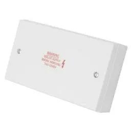 PATRESS BOX M2 Ceiling 15A 10 Way Connection Unit White - PATRESS BOX M2 Ceiling 15A 10 Way Connection Unit White