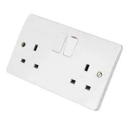 mk logic MK Logic Plus Rapid Fix 13A DP 2 Gang Switched Socket Screwless Terminals White (Pack of 5) - Electrical mk logic MK Logic Plus Rapid Fix 13A DP 2 Gang Switched Socket Screwless Terminals White (Pack of 5) Electrical