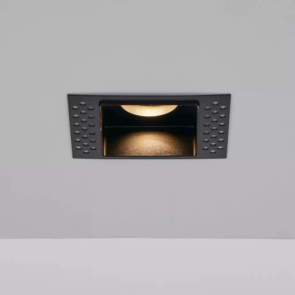 Searchlight Downlights Zelda Trimless Square IP65 FR, GU10, Black - Searchlight Downlights Zelda Trimless Square IP65 FR, GU10, Black