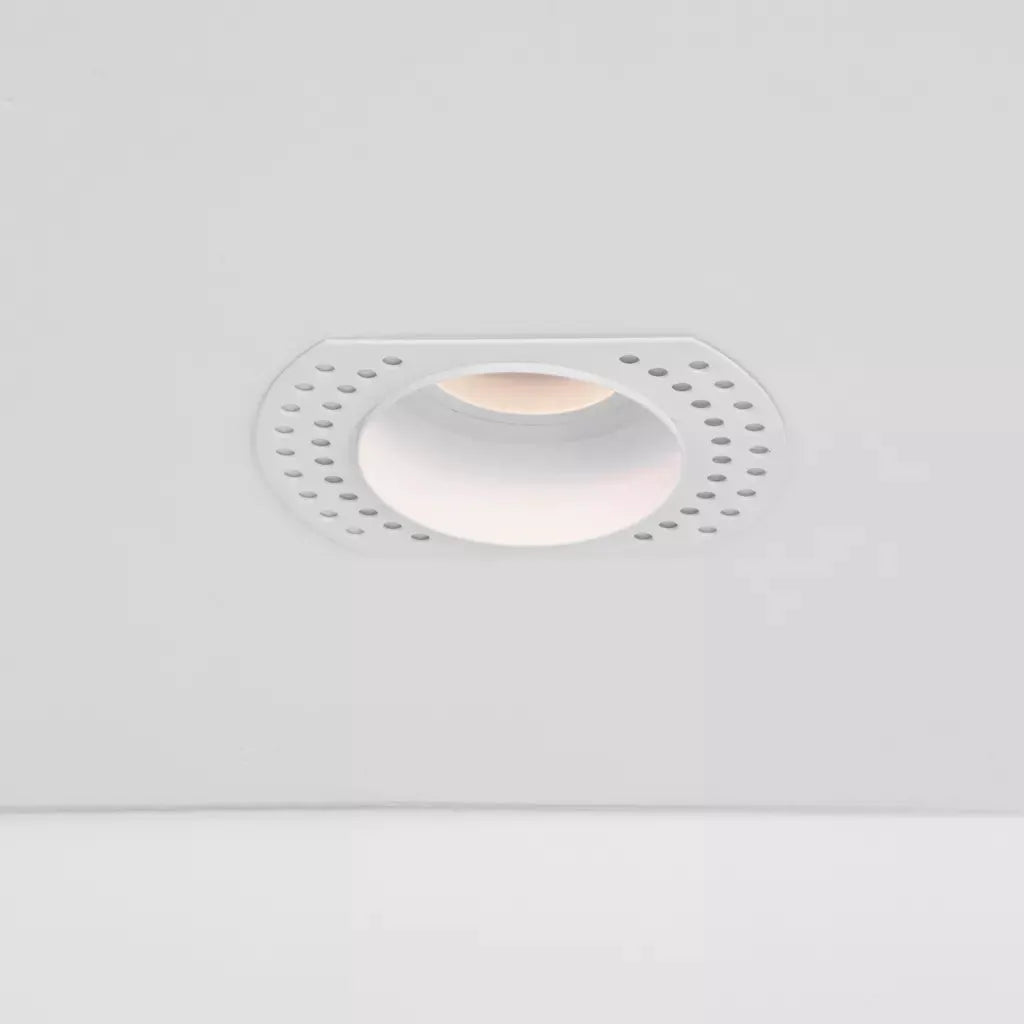 Searchlight Downlights Zelda Trimless Round IP65 FR, GU10, White - Searchlight Downlights Zelda Trimless Round IP65 FR, GU10, White