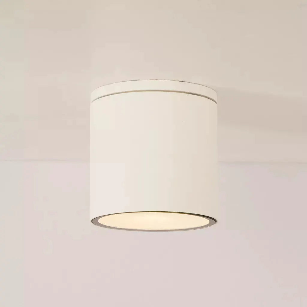 Searchlight Flush Trafalgar GU10 IP65 Ceiling Light, White. - Searchlight Flush Trafalgar GU10 IP65 Ceiling Light, White.