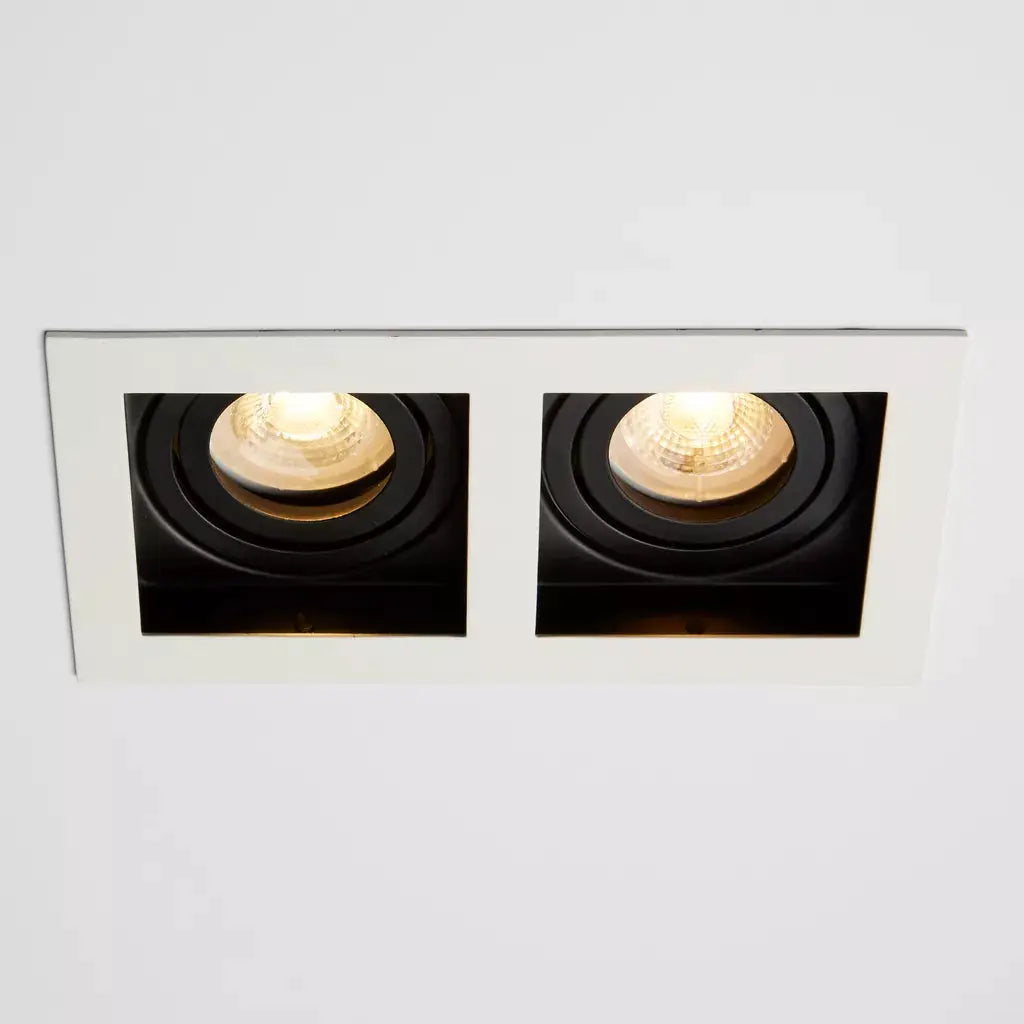 Searchlight Downlights Grid 2 GU10, White / Black - Searchlight Downlights Grid 2 GU10, White / Black