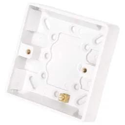 PATRESS BOX Scolmore Click Curva 1 Gang 16mm Pattress Back Box White - PATRESS BOX Scolmore Click Curva 1 Gang 16mm Pattress Back Box White