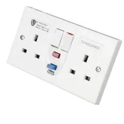 Timeguard Timeguard 13A 2 Gang Active RCD Socket White - Timeguard Timeguard 13A 2 Gang Active RCD Socket White